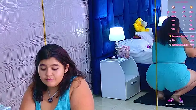 Dahlia Lee online show from April 19, 3:18 am
