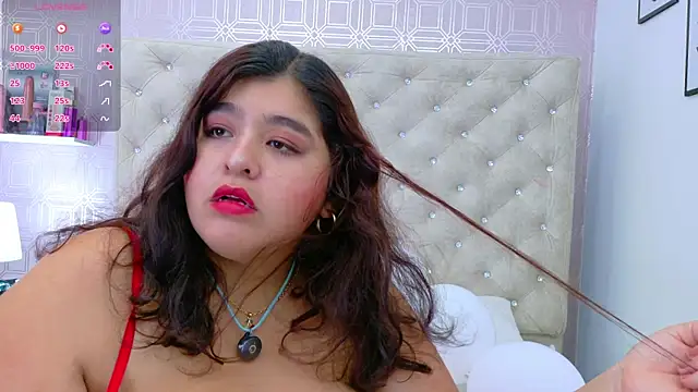 Dahlia Lee online show from April 7, 3:19 am