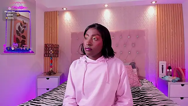 Jorinde Sexy online show from April 22, 4:30 am