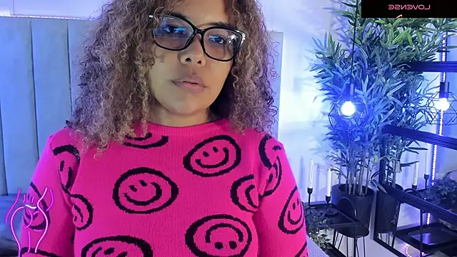 DakotaHarrison online show from April 25, 11:46 am
