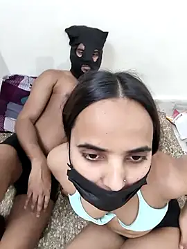 couple-new online show from April 4, 6:14 pm