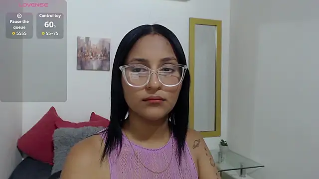 Rubi Diamond  online show from March 18, 10:21 pm