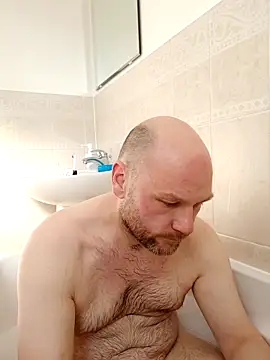 pitch 122 online show from April 2, 4:13 pm