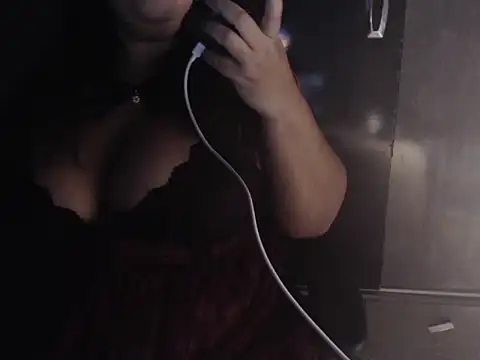 CarmenEspanhola online show from June 14, 9:05 pm