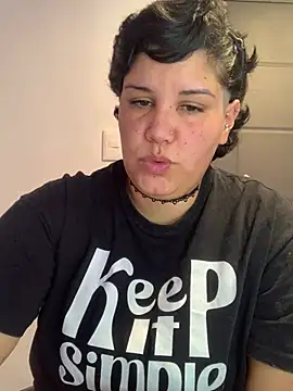 iamvaneg online show from April 10, 6:26 pm