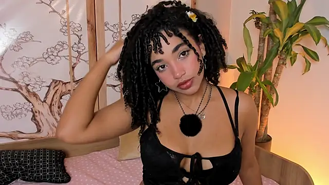 Snapshot of JazmyXXX chatting on July 28, 8:34 pm JazmyXXX online show from July 28, 8:34 pm