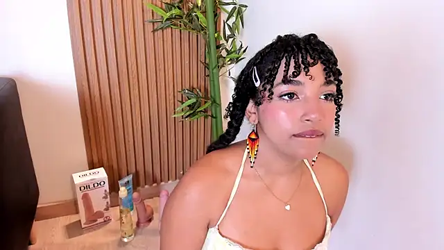 JazmyXXX online show from June 16, 7:47 pm