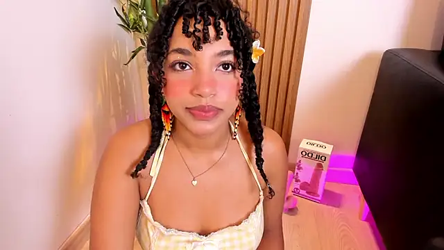 JazmyXXX online show from June 20, 8:36 pm