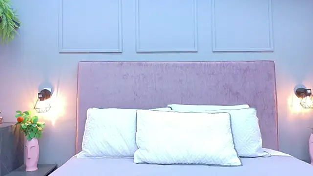 Ariana Mold online show from March 21, 4:03 am