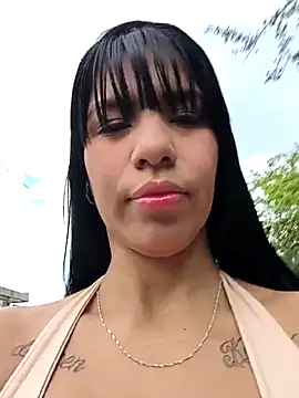 MonserratJons01 online show from April 19, 2:18 pm