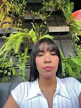 MonserratJons01 online show from May 26, 10:19 pm