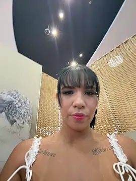 MonserratJons01 online show from June 8, 3:12 pm