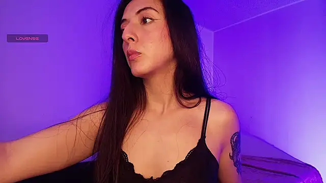 Snapshot of Nicolwhitee chatting on May 23, 12:59 pm Nicolwhitee online show from May 23, 12:59 pm