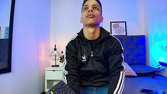 DannerBlue online show from March 21, 12:31 pm