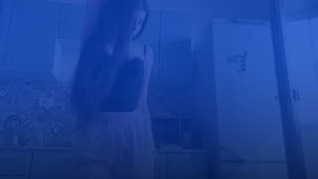 LypsiXo online show from May 7, 1:14 pm