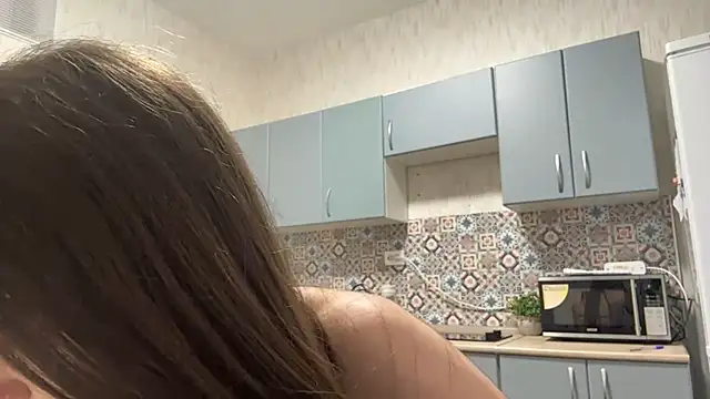 LypsiXo online show from March 22, 5:36 pm