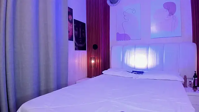 Maiasweet  online show from April 24, 2:13 am