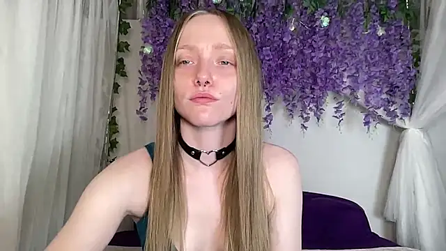 ElfGirlAna online show from June 9, 3:02 pm
