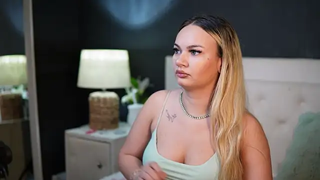 DaliaParis online show from July 15, 8:27 pm