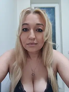 LexaVelure online show from May 10, 8:22 pm