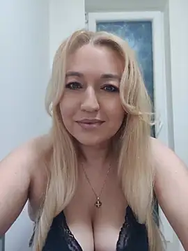 LexaVelure online show from May 9, 9:18 pm