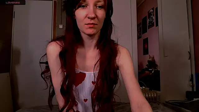 Snapshot of bzzz_bzzz chatting on March 28, 10:22 pm bzzz bzzz online show from March 28, 10:22 pm