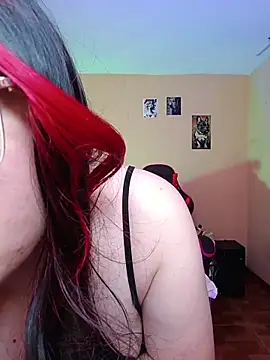 Gigi hart7 online show from April 16, 9:15 pm