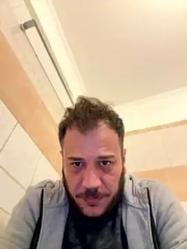 big-cock33a online show from March 22, 7:37 pm