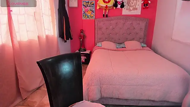 Sofia Hot Latina online show from June 5, 8:03 pm