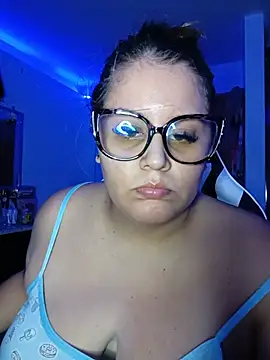 Snapshot of Bonny_rousse01 chatting on May 26, 1:04 am Bonny rousse01 online show from May 26, 1:04 am