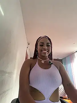 Kloe rousse01 online show from April 10, 9:22 pm
