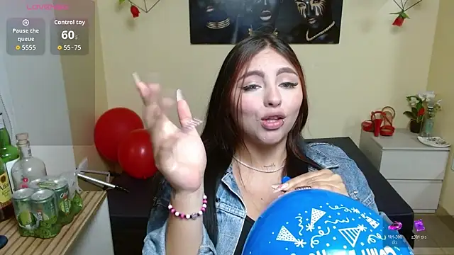 Miley Clarck online show from April 13, 12:53 pm
