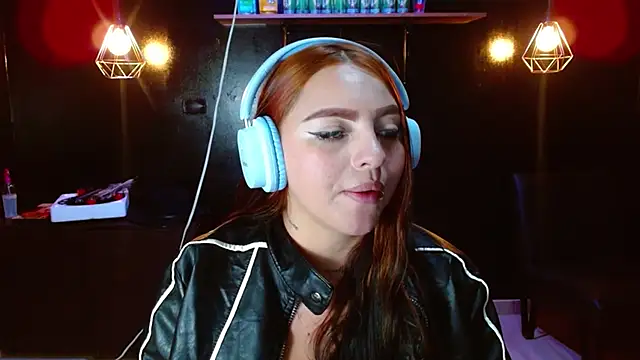Miley Clarck online show from May 11, 12:39 pm