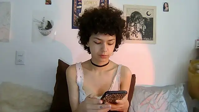 Snapshot of Tabitta_ chatting on March 27, 5:47 pm Tabitta online show from March 27, 5:47 pm