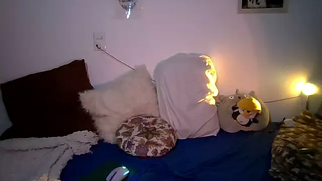 Snapshot of Tabitta_ chatting on March 22, 4:27 am Tabitta online show from March 22, 4:27 am