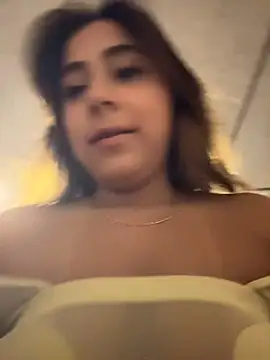 Snapshot of MelodyRey__ chatting on July 11, 4:35 am MelodyRey online show from July 11, 4:35 am