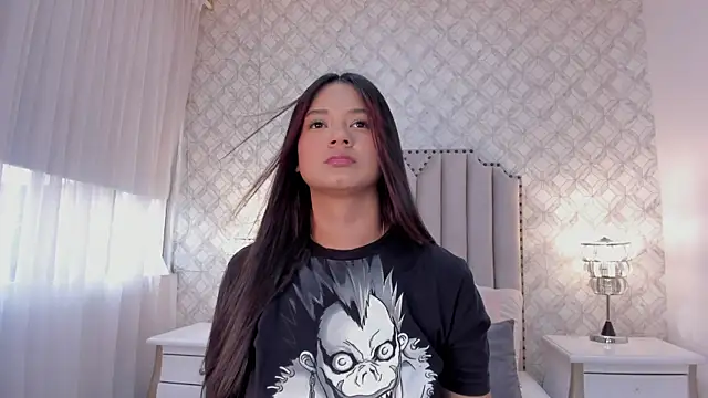 zoejenner  online show from May 30, 10:26 pm