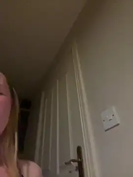 lucky9402 online show from March 21, 1:07 am