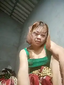 Aurora Luna online show from March 19, 12:38 pm