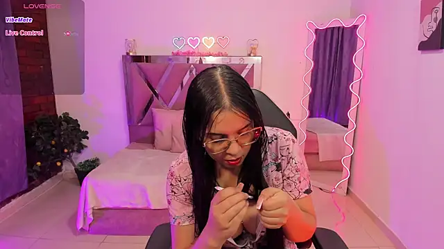 Cristy tay online show from April 24, 12:07 pm