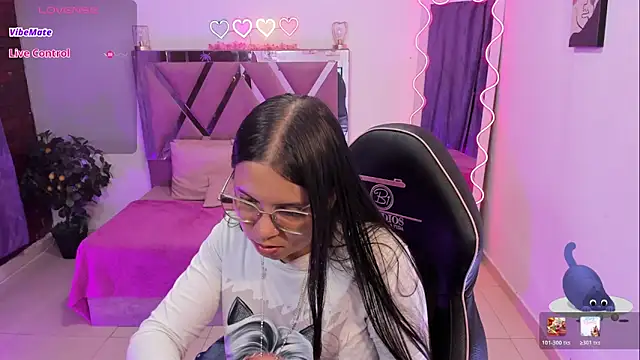 Cristy tay online show from May 5, 11:57 am