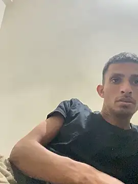 cool guy 1 online show from March 25, 4:56 am