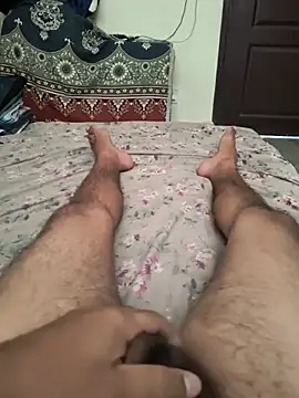 Snapshot of yoursTelugu_boy chatting on June 19, 3:34 am yoursTelugu boy online show from June 19, 3:34 am