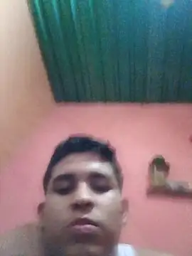 alee28728 online show from May 2, 7:24 am