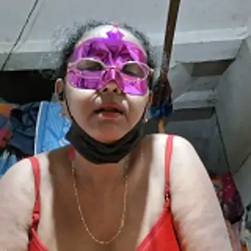Snapshot of Riya45326 chatting on May 18, 7:07 pm Riya45326 online show from May 18, 7:07 pm
