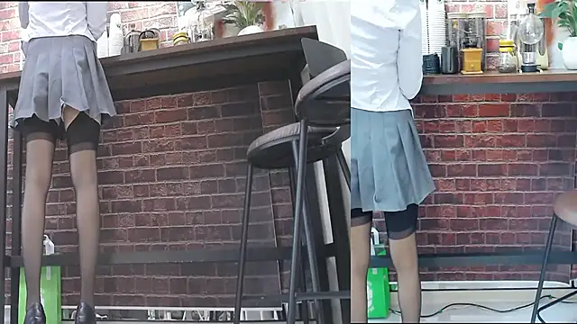 Snapshot of Latte-01 chatting on April 19, 2:12 am Latte-01 online show from April 19, 2:12 am