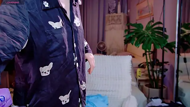 JaeHartMorn online show from April 12, 8:56 pm