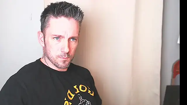 SkylarrGrey online show from March 30, 7:32 am