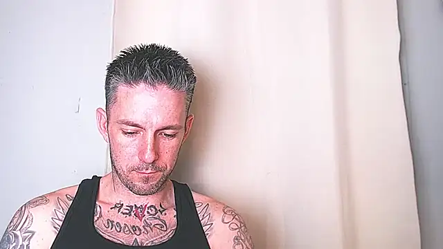 SkylarrGrey online show from March 20, 7:31 am