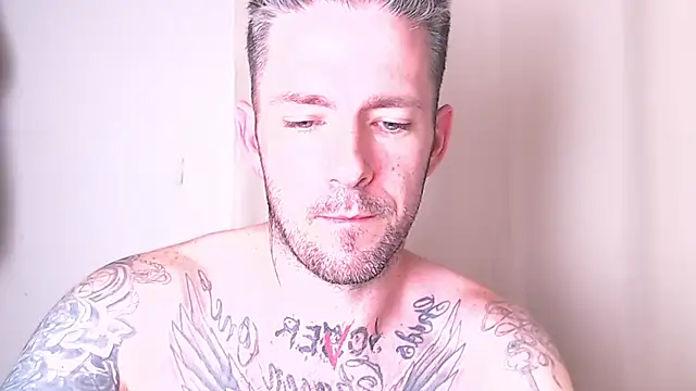 SkylarrGrey online show from March 22, 7:32 am